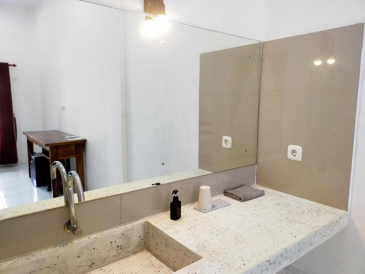 Mango Room Mandalika Kuta  외부 사진